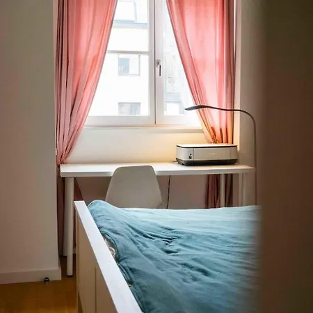 A Luminous Love Cocoon With Balcony In * ליל